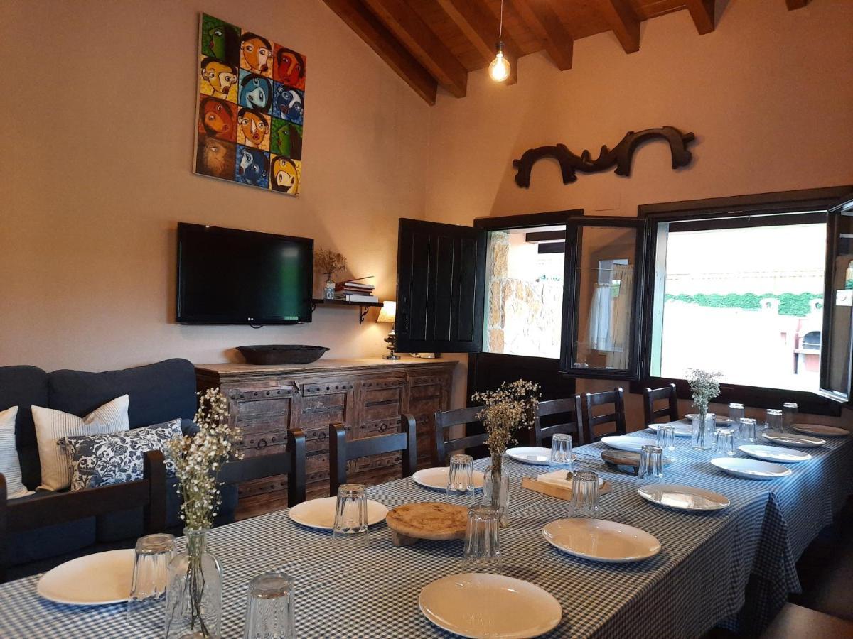 Apartamentos Rurales "La Escapada" Вилавичоза Екстериор снимка